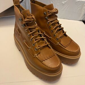 Timberland Women’s Stone Street Mid Lace Boot Full-Grain Leather NIB 7.5